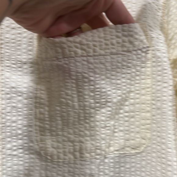 The Territory Ahead 100% cotton textured button down size M - Picture 3 of 7